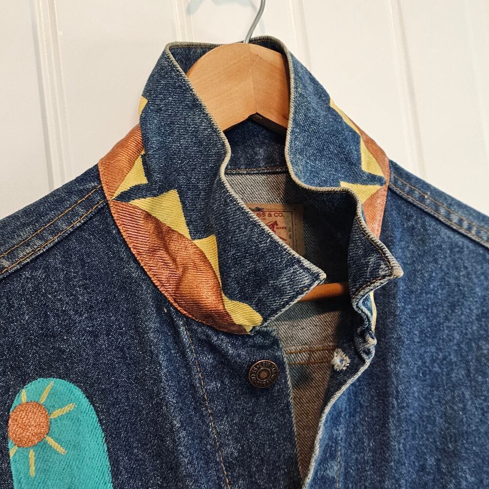 Vintage Levi's Denim Jacket Womens Large 80s Trucker Hand Painted South Western - Picture 4 of 12